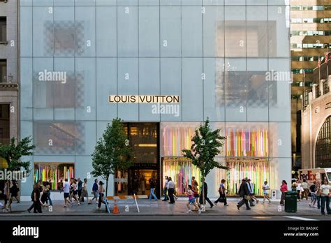 louis vuitton nyc store|louis vuitton store manhattan.